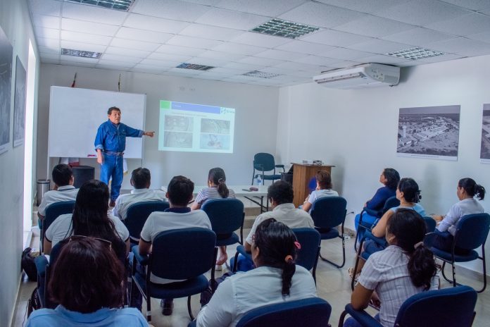 Enosa brinda recomendaciones a trabajadores de EPS Grau sobre ecoeficiencia energética Enosa brinda recomendaciones a trabajadores de EPS Grau sobre ecoeficiencia energética