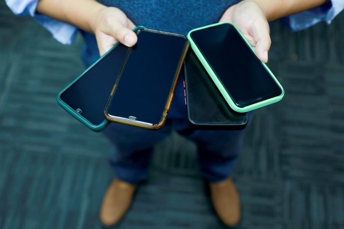 OSIPTEL contribuye con el estado de emergencia: se bloquearán otros 300 000 celulares no registrados en noviembre OSIPTEL contribuye con el estado de emergencia: se bloquearán otros 300 000 celulares no registrados en noviembre